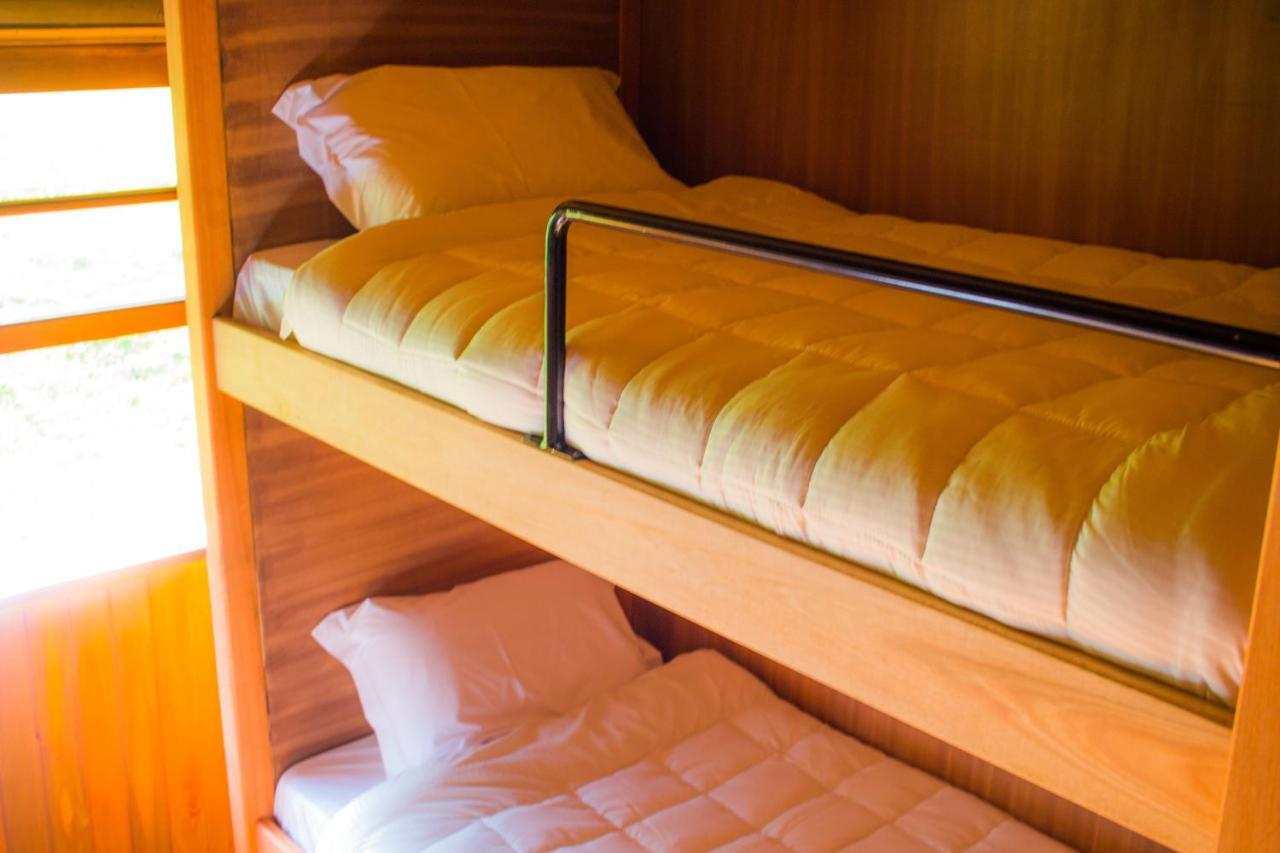 Ayllu Refugio Ecologico Hostel อูรูบิซิ ภายนอก รูปภาพ